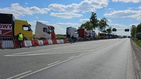 Пропускной пункт между Польшей и Белоруссией заблокировали протестующие