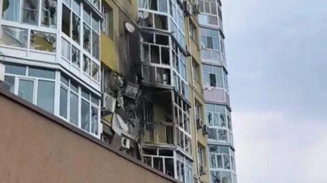 Сбитый БПЛА попал в жилой дом в Воронеже