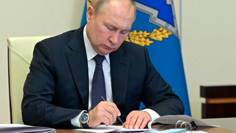 Путин установил единую ставку НДФЛ для нерезидентов