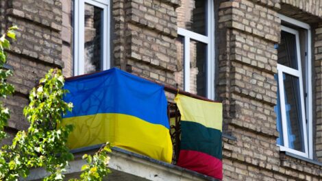 Украинцы жалуются на гостеприимство в Литве: мигрантам массово отказывают в крове