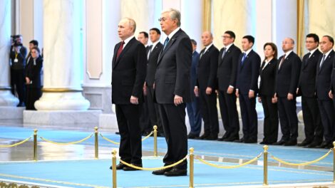 Путин прилетел в Астану для переговоров с президентом Казахстана