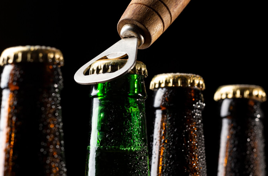 Продажи пива с начала года упали почти на 17 процентов в России