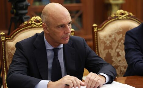 Силуанов доложил президенту о росте экономики России