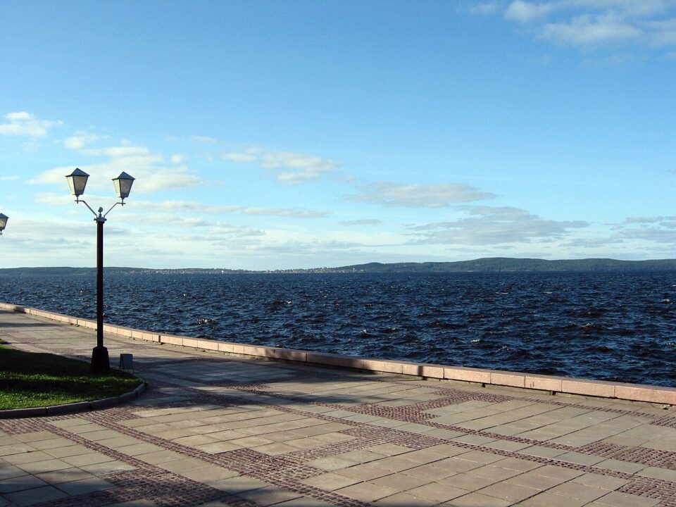 Онежское озеро — северная жемчужина России