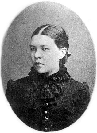 Марина Цветаева — буря, стихия, женщина, для которой поэзия была дыханием.