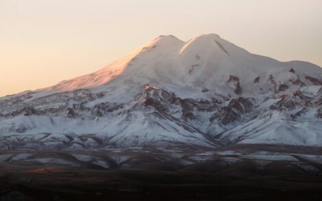 Эльбрус — «Сердце Кавказского неба»