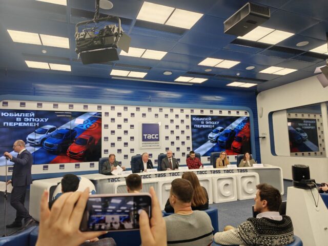 Объявлены победители ежегодной премии "Автомобиль года"