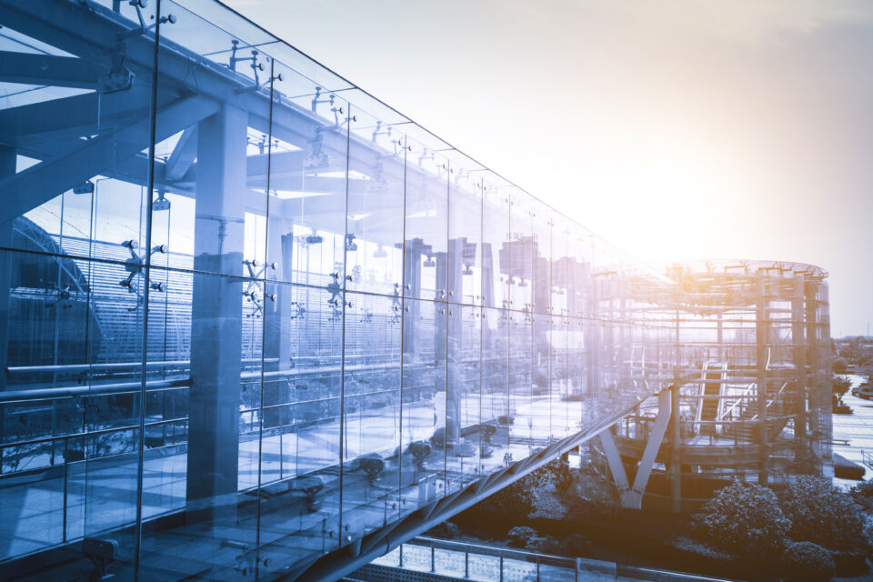 Минпромторг будет последовательно снижать объемы параллельного импорта