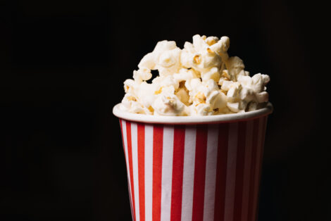 Netflix допустил покупку WarnerBros. полностью за наличные