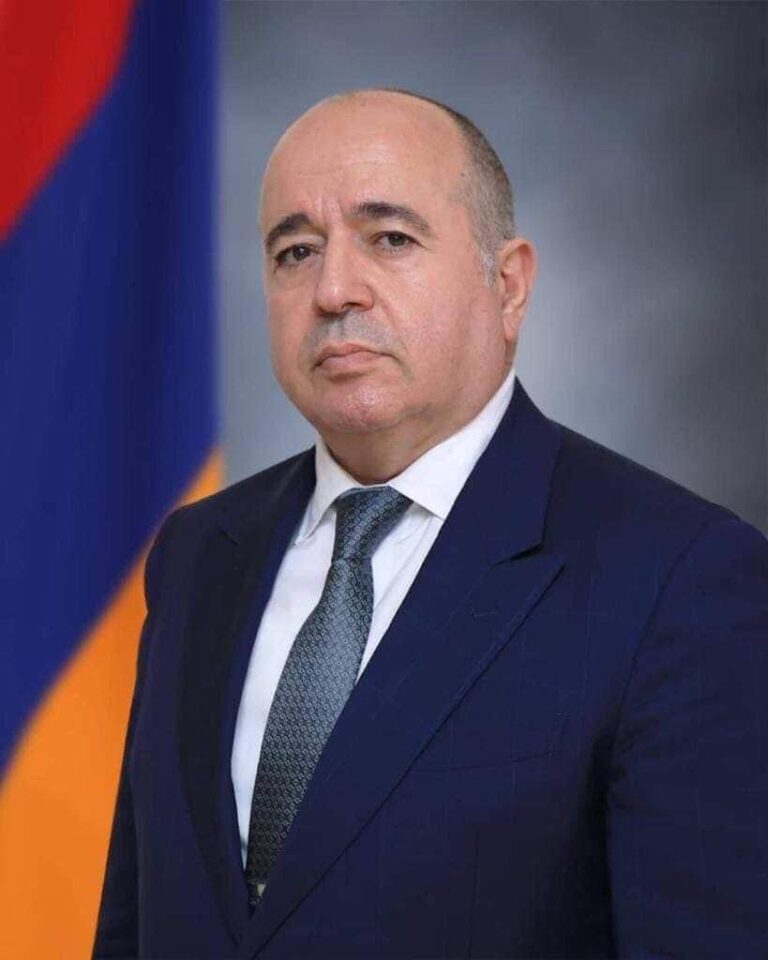 «Мира не будет, пока у власти Пашинян и Алиев»: Аршак Карапетян